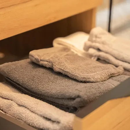 De Florigny Avec Parking Souterrain Et Terrasse Apartamento